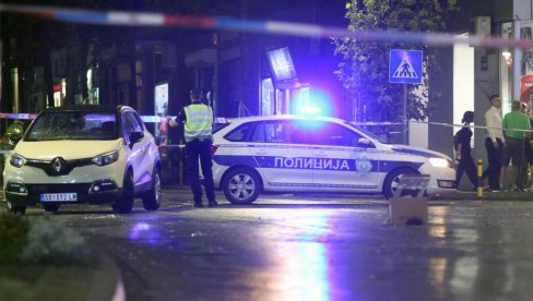 JOŠ UVEK NEPOZNAT IDENTITET NASTRADALE OSOBE U EKSPLOZIJI U SMEDEREVU: Nema informacija šta je eksplodiralo, uviđaj nastavljen jutros JOŠ UVEK NEPOZNAT IDENTITET NASTRADALE OSOBE U EKSPLOZIJI U SMEDEREVU: Nema informacija šta je eksplodiralo, uviđaj nastavljen jutros