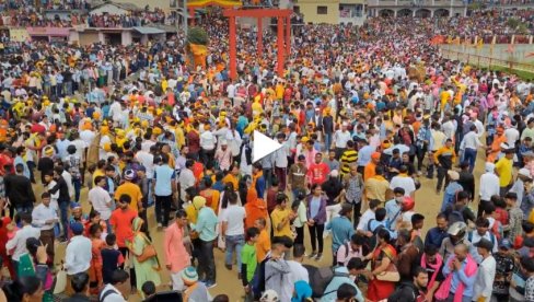BIZARAN FESTIVAL: Dok se krv ne prolije (VIDEO) BIZARAN FESTIVAL: Dok se krv ne prolije (VIDEO)