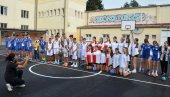 У ПОМОРАВСКЕ ШКОЛЕ КРЕНУЛО ГОТОВО 19,5 ХИЉАДА ЂАКА: Првака има 1.513 (ФОТО) У ПОМОРАВСКЕ ШКОЛЕ КРЕНУЛО ГОТОВО 19,5 ХИЉАДА ЂАКА: Првака има 1.513 (ФОТО)