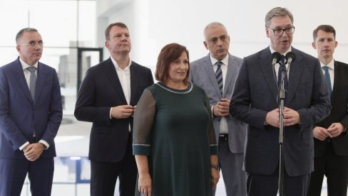 VUČIĆ: Ne bavim se protestima, već razvojem Srbije VUČIĆ: Ne bavim se protestima, već razvojem Srbije