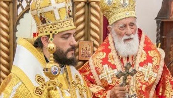 ПУЧЕМ СРУШИЛИ МИРАША! Борис Бојовић је нови поглавар канонски непризнате црногорске цркве ПУЧЕМ СРУШИЛИ МИРАША! Борис Бојовић је нови поглавар канонски непризнате црногорске цркве