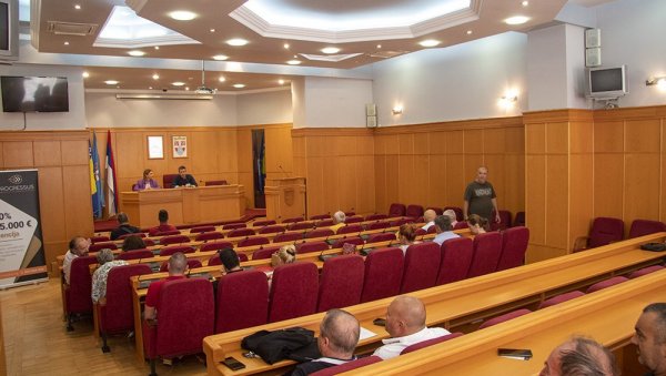 ПОМОЋ ЗА НАБАВКУ ОПРЕМЕ: Субвенције Владе Мађарске по кориснику од 2.500 до 25.000 евра за механизацију ПОМОЋ ЗА НАБАВКУ ОПРЕМЕ: Субвенције Владе Мађарске по кориснику од 2.500 до 25.000 евра за механизацију