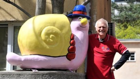BRANKU KOCKICI POZLILO U POZORIŠTU: Srušio se nakon predstave BRANKU KOCKICI POZLILO U POZORIŠTU: Srušio se nakon predstave