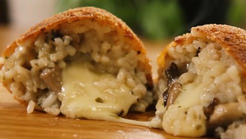 RUČAK ZA DANAS: Arančini, staro italijansko jelo iz srca Sicilije koje se ne zaboravlja lako RUČAK ZA DANAS: Arančini, staro italijansko jelo iz srca Sicilije koje se ne zaboravlja lako