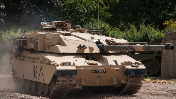 ВОЈНА САРАДЊА ДВЕ ЕВРОПСКЕ СИЛЕ: Британија и Немачка потписале споразум о производњи цеви за топове, БВП и тенкове челинџер 3 ВОЈНА САРАДЊА ДВЕ ЕВРОПСКЕ СИЛЕ: Британија и Немачка потписале споразум о производњи цеви за топове, БВП и тенкове челинџер 3