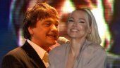 JEDINI MI JE TO REKAO: Natu oduševio Čolin potez - šta je učinio usred koncerta (FOTO) JEDINI MI JE TO REKAO: Natu oduševio Čolin potez - šta je učinio usred koncerta (FOTO)
