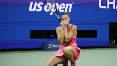 STRAŠNA SABALENKA! Beloruskinja posle preokreta rastužila Artur Eš stadion STRAŠNA SABALENKA! Beloruskinja posle preokreta rastužila Artur Eš stadion