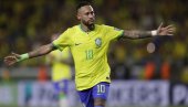 BRAZIL GLEDAO PISANJE ISTORIJE: Niko kao Nejmar - prestigao je Pelea (VIDEO) BRAZIL GLEDAO PISANJE ISTORIJE: Niko kao Nejmar - prestigao je Pelea (VIDEO)