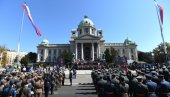 СВЕЧАНА ПРОМОЦИЈА НАЈМЛАЂИХ ОФИЦИРА: Церемонија завршена надлетањем авиона и хеликоптера (ФОТО/ВИДЕО) СВЕЧАНА ПРОМОЦИЈА НАЈМЛАЂИХ ОФИЦИРА: Церемонија завршена надлетањем авиона и хеликоптера (ФОТО/ВИДЕО)