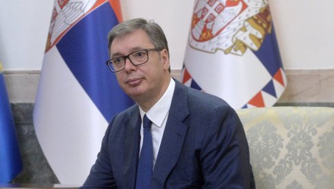 PREDSEDNIK VUČIĆ: Srbijo, srećan Dan srpskog jedinstva, slobode i nacionalne zastave (FOTO)