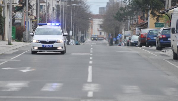 ИЗАЗВАО УДЕС, ПА ПОБЕГАО: Краљевачка полиција ухапсила мотоциклисту ИЗАЗВАО УДЕС, ПА ПОБЕГАО: Краљевачка полиција ухапсила мотоциклисту