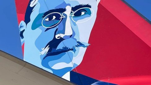 ИСТОРИЈСКИ ЛЕТ: Авион Михајло Пупин кренуо по кошаркаше Србије ИСТОРИЈСКИ ЛЕТ: Авион Михајло Пупин кренуо по кошаркаше Србије