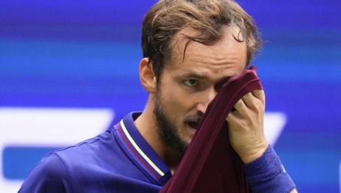 OTKUD SAD TO? Danil Medvedev šokiran onim što su uradili Novak Đoković i Rafael Nadal