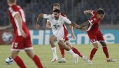 KAKAV ČOVEK! Mitrović se krstio posle meča, raspitivao i uzvikivao: Daj Bože, daj Bože!