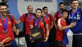 KAKVO SRCE ALEKSE AVRAMOVIĆA! Posle ovog poteza još više ćete zavoleti ovog momka KAKVO SRCE ALEKSE AVRAMOVIĆA! Posle ovog poteza još više ćete zavoleti ovog momka