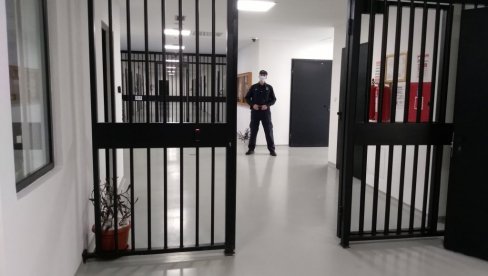 SMENJEN UPRAVNIK PADINSKE SKELE: Povodom smrti zatvorenika S.B. (70) hitno pokrenut disciplinski postupak protiv sedam službenika