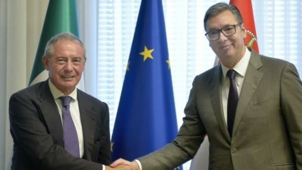 ОДЛИЧАН САСТАНАК О КРИТИЧНИМ СИРОВИНАМА И ИТАЛИЈАНСКИМ ИНВЕСТИЦИЈАМА: Вучић се огласио након сусрета са Адолфом Урсом (ФОТО) ОДЛИЧАН САСТАНАК О КРИТИЧНИМ СИРОВИНАМА И ИТАЛИЈАНСКИМ ИНВЕСТИЦИЈАМА: Вучић се огласио након сусрета са Адолфом Урсом (ФОТО)