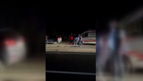 OVAKO JE PAO VOZAČ SANITETA HITNE POMOĆI: Policija pronašla tri velike kese pune marihuane (VIDEO) OVAKO JE PAO VOZAČ SANITETA HITNE POMOĆI: Policija pronašla tri velike kese pune marihuane (VIDEO)