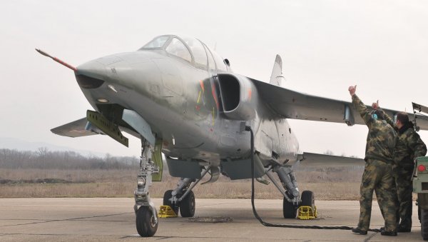 РЕДОВНА ОБУКА НА ОРЛУ: Летачке активности припадника 98. ваздухопловне бригаде РЕДОВНА ОБУКА НА ОРЛУ: Летачке активности припадника 98. ваздухопловне бригаде