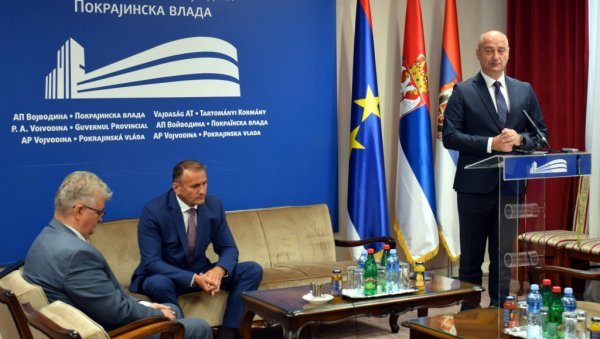 БЕСПОВРАТНО ДО 90 ОДСТО: Још један конкурс Покрајине за подршку женском предузетништву БЕСПОВРАТНО ДО 90 ОДСТО: Још један конкурс Покрајине за подршку женском предузетништву