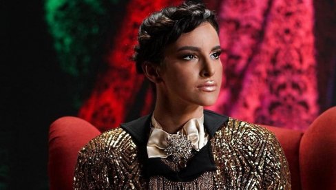 UNIŠTILA ME JE KOMENTARIMA: Tatiana sada peva celoj estradi, a pre toga prošla školu Jelene Karleuše UNIŠTILA ME JE KOMENTARIMA: Tatiana sada peva celoj estradi, a pre toga prošla školu Jelene Karleuše