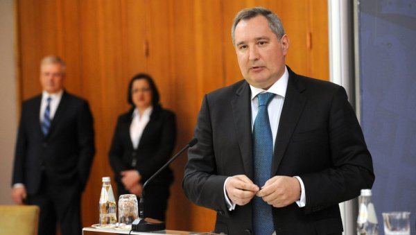 РУСИЈА НЕ РАТУЈЕ ЗА ТЕРИТОРИЈЕ, ВЕЋ ЗА ПРИНЦИПЕ: Дмитриј Рогозин, политичар и дипломата у ексклузивном разговору за Новости РУСИЈА НЕ РАТУЈЕ ЗА ТЕРИТОРИЈЕ, ВЕЋ ЗА ПРИНЦИПЕ: Дмитриј Рогозин, политичар и дипломата у ексклузивном разговору за Новости