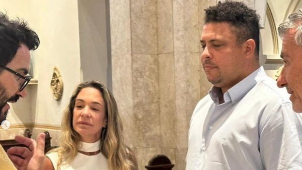 КРСТИО СЕ РОНАЛДО! Ово је за мене веома посебан дан... КРСТИО СЕ РОНАЛДО! Ово је за мене веома посебан дан...