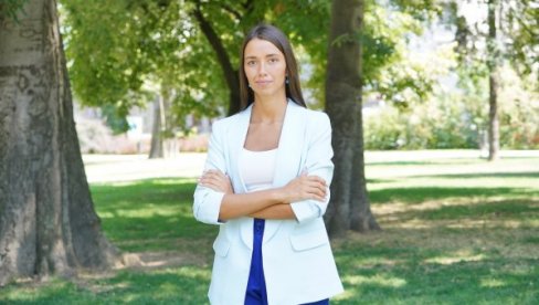 NEVENA ĐURIĆ: Đilas je stručnjak samo za lopovluk, kriminal i korupciju NEVENA ĐURIĆ: Đilas je stručnjak samo za lopovluk, kriminal i korupciju