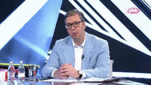 VUČIĆ U HIT TVITU: Do kraja godine prosečna plata 840 evra, minimalac od januara 402