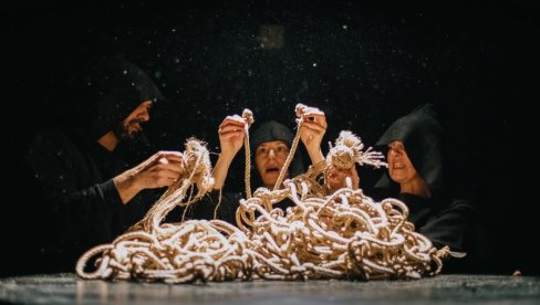 „METAMORFOZE NA FESTIVALU U ZAGREBU: Predstava Akademije umetnosti i Pozorišta mladih gostuje u susedstvu „METAMORFOZE NA FESTIVALU U ZAGREBU: Predstava Akademije umetnosti i Pozorišta mladih gostuje u susedstvu