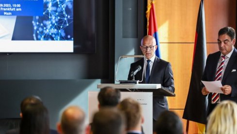 OD GARAVOG SOKAKA DO RADIONICA ZA DECU: Novi Sad se bogatim programom predstavio na Danima kulture - Srbija u Frankfurtu OD GARAVOG SOKAKA DO RADIONICA ZA DECU: Novi Sad se bogatim programom predstavio na Danima kulture - Srbija u Frankfurtu