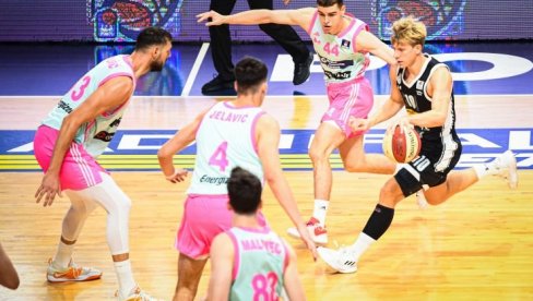 PARTIZAN STRPEO OD SENZACIJE: Klinci baš namučili crno-bele u ABA Superkupu PARTIZAN STRPEO OD SENZACIJE: Klinci baš namučili crno-bele u ABA Superkupu