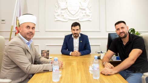 OPŠTINA POMAŽE ISLAMSKU ZAJEDNICU: Kotor i Medžlis IZ potpisali sporazum o podršci OPŠTINA POMAŽE ISLAMSKU ZAJEDNICU: Kotor i Medžlis IZ potpisali sporazum o podršci