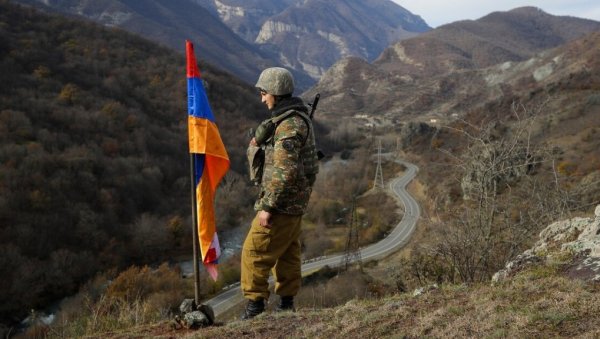 ПРИБЛИЖАВАЊE ЗАПАДУ СЕ НИЈЕ ИСПЛАТИЛО: Могу ли Азербејџан и Јерменија да избегну нови рат ПРИБЛИЖАВАЊE ЗАПАДУ СЕ НИЈЕ ИСПЛАТИЛО: Могу ли Азербејџан и Јерменија да избегну нови рат