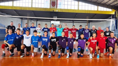 POD LUPOM 22 PIONIRA: U Kraljevu obavljeno testiranje mladih odbojkaša POD LUPOM 22 PIONIRA: U Kraljevu obavljeno testiranje mladih odbojkaša