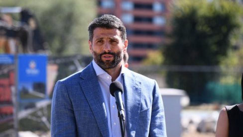 ŠAPIĆ O OBELEŽJU OSLOBODIOCIMA BEOGRADA: Uklanjamo terene kako bi spomen-park konačno dobio izgled kakav zaslužuje ŠAPIĆ O OBELEŽJU OSLOBODIOCIMA BEOGRADA: Uklanjamo terene kako bi spomen-park konačno dobio izgled kakav zaslužuje
