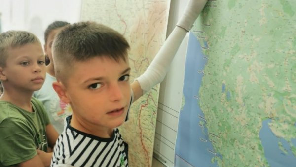 ОСЕТИЋЕ ОГЊЕН ПРАВИ ЗАГРЉАЈ : Дечаку лептиру из Обреновца потребна подршка за терапију која спречава инфекцију и олакшава живот ОСЕТИЋЕ ОГЊЕН ПРАВИ ЗАГРЉАЈ : Дечаку лептиру из Обреновца потребна подршка за терапију која спречава инфекцију и олакшава живот