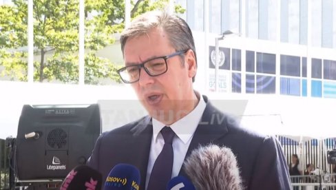 TRAŽIMO SAMO ISTO KAO ZA UKRAJINU: Predsednik Vučić o poštovanju teritorijalnog integriteta Srbije TRAŽIMO SAMO ISTO KAO ZA UKRAJINU: Predsednik Vučić o poštovanju teritorijalnog integriteta Srbije