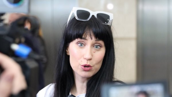 ИМАМ НЕШТО БОЉЕ: Констракта се враћа на велика врата Евровизије, спремнија него икад да однесе победу, а ово је разлог зашто се опет такмичи ИМАМ НЕШТО БОЉЕ: Констракта се враћа на велика врата Евровизије, спремнија него икад да однесе победу, а ово је разлог зашто се опет такмичи