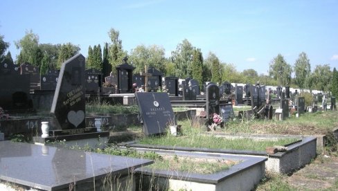 STIGLA SAMO JEDNA, NEPRIHVATLJIVA PONUDA: I dalje bez deminera za Novo groblje u Požarevcu STIGLA SAMO JEDNA, NEPRIHVATLJIVA PONUDA: I dalje bez deminera za Novo groblje u Požarevcu