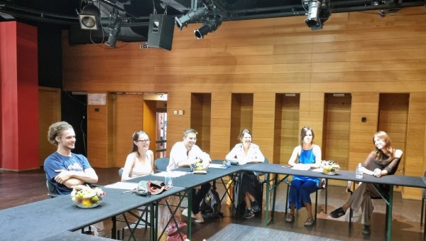 ПОЧЕО ИНЦИДЕНТ НА ГРАНИЦИ: Пробе нове представе на сцени Југословенског драмског ПОЧЕО ИНЦИДЕНТ НА ГРАНИЦИ: Пробе нове представе на сцени Југословенског драмског