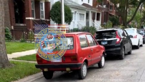 NAIŠAO NA JUGA U ČIKAGU: Oduševio se natpisom na tablicama - nema nikakve sumnje čiji je (FOTO) NAIŠAO NA JUGA U ČIKAGU: Oduševio se natpisom na tablicama - nema nikakve sumnje čiji je (FOTO)