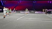 FEDERER PONOVO ZAIGRAO TENIS: Švajcarac pokazao svetu svoje najjače oružje (VIDEO) FEDERER PONOVO ZAIGRAO TENIS: Švajcarac pokazao svetu svoje najjače oružje (VIDEO)