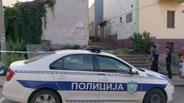 ПРВЕ СЛИКЕ СА МЕСТА НЕСРЕЋЕ У СМЕДЕРЕВУ: Ужасни призори у локалу у ком је пронађен мушкарац претучен насмрт (ФОТО) ПРВЕ СЛИКЕ СА МЕСТА НЕСРЕЋЕ У СМЕДЕРЕВУ: Ужасни призори у локалу у ком је пронађен мушкарац претучен насмрт (ФОТО)