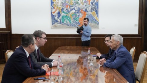 PREDSEDNIK SA RUSKIM AMBASADOROM: Vučić se sastao sa Bocan-Harčenkom (FOTO)