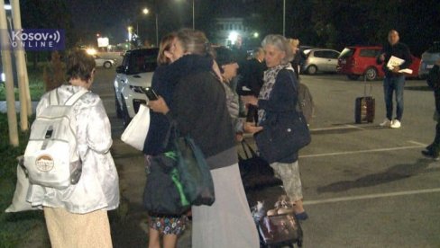 NAŠE JEDINO ORUŽJE JE MOLITVA Protojerej Milovac o teškoj noći u manastiru Banjska NAŠE JEDINO ORUŽJE JE MOLITVA Protojerej Milovac o teškoj noći u manastiru Banjska