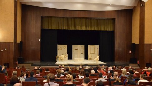 „RUŽENJE NARODA“ POBEDNIK: Izabrani laureati festivala „Štap i kanap“ „RUŽENJE NARODA“ POBEDNIK: Izabrani laureati festivala „Štap i kanap“