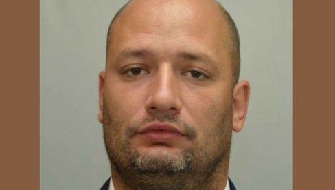 OVO JE INSPEKTOR NENAD UBIJEN U BIJELJINI: MUP se oprašta od kolege, upucan kad je izlazio iz kluba (FOTO) OVO JE INSPEKTOR NENAD UBIJEN U BIJELJINI: MUP se oprašta od kolege, upucan kad je izlazio iz kluba (FOTO)