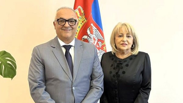 САСТАНАК ДИРЕКТОРА АГЕНЦИЈЕ И МИНИСТАРКЕ ПРОСВЕТЕ: Важна превенција код младих кроз укључивање у школске програме САСТАНАК ДИРЕКТОРА АГЕНЦИЈЕ И МИНИСТАРКЕ ПРОСВЕТЕ: Важна превенција код младих кроз укључивање у школске програме