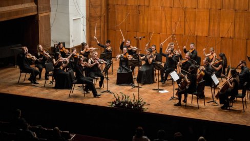 BETOVEN NA KOLARCU: Nova koncertna sezona Kamernog orkestra Muzikon BETOVEN NA KOLARCU: Nova koncertna sezona Kamernog orkestra Muzikon